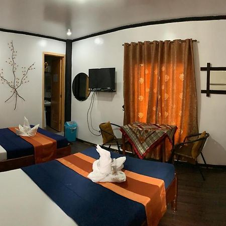 Apartelle de Gabrielle Coron Extérieur photo