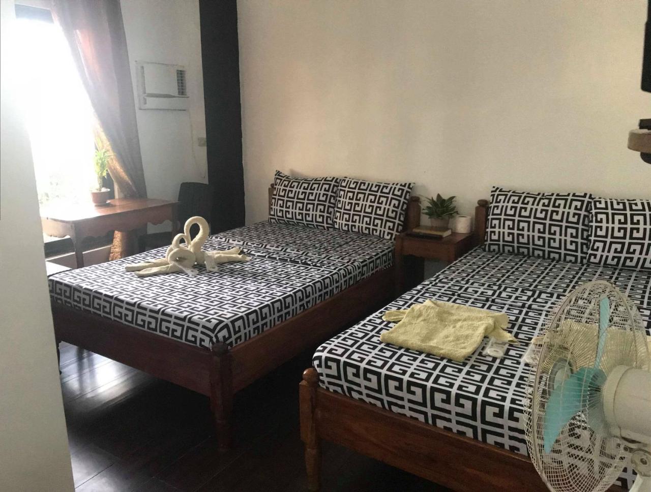 Apartelle de Gabrielle Coron Extérieur photo